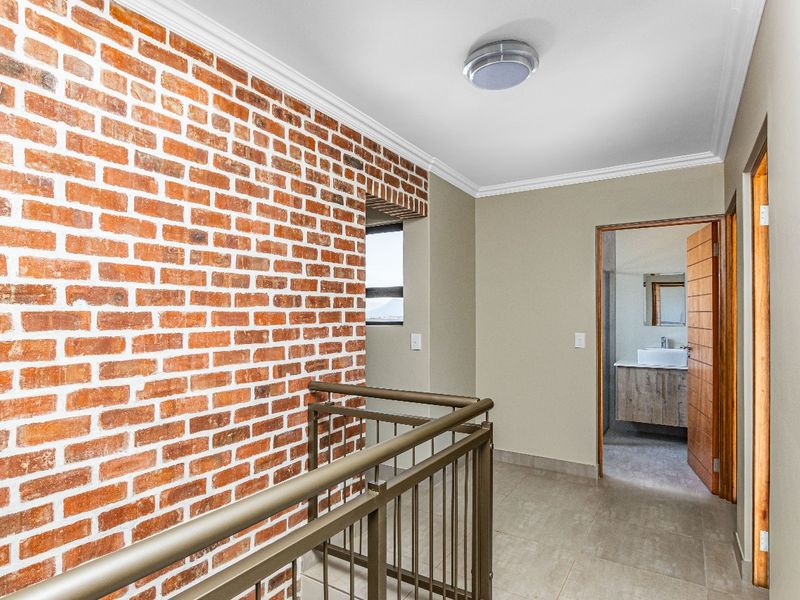 Freehold For Sale In Hartbeespoort - Photo 7