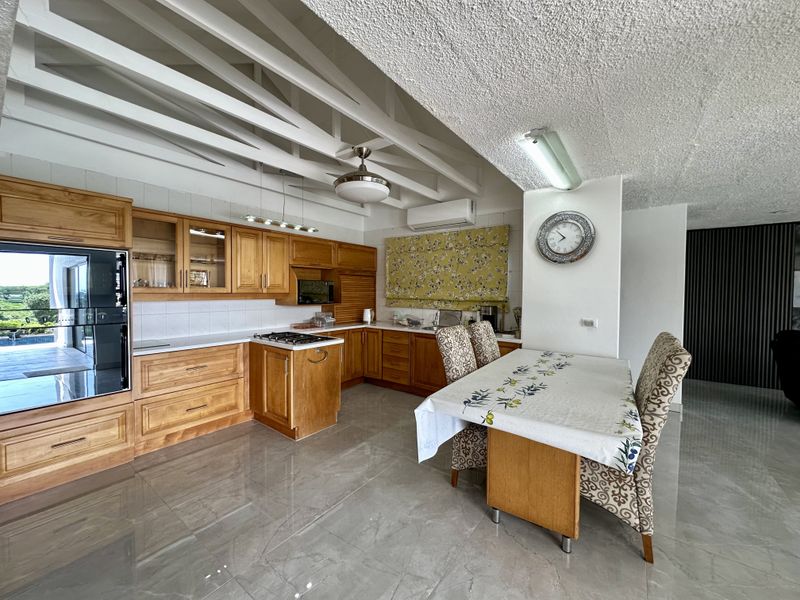 Luxury Golf Estate Living | Exceptional 4-Bedroom Residence with Lake Views in Meer En See, Richards - Photo 6