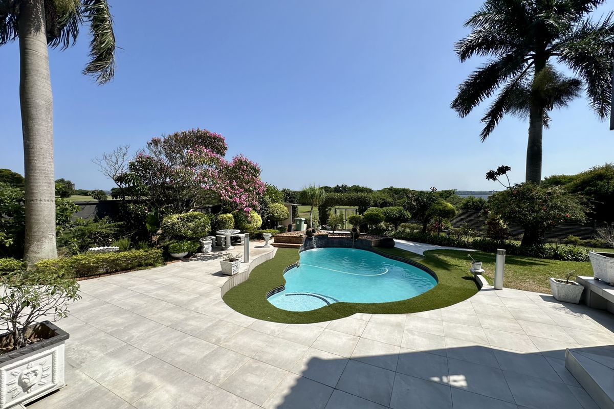 Luxury Golf Estate Living | Exceptional 4-Bedroom Residence with Lake Views in Meer En See, Richards - Photo 3