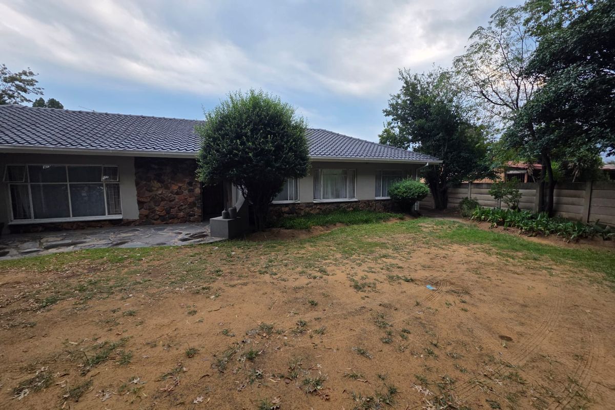 BEAUTIFUL FAMILY HOME FOR SALE IN SASOLBURG - Photo 3