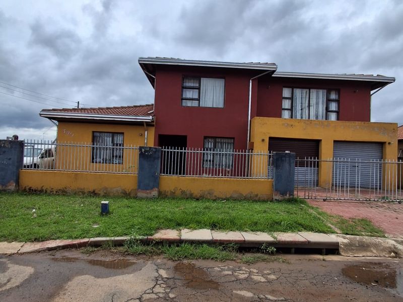 Dream Home in Golden Gardens, Sebokeng! - Photo 3