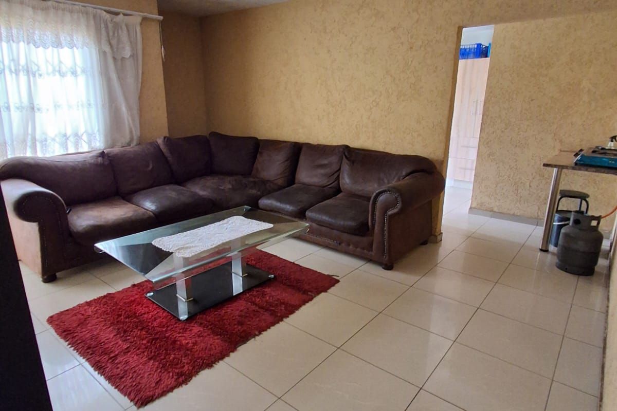 Dream Home in Golden Gardens, Sebokeng! - Photo 5