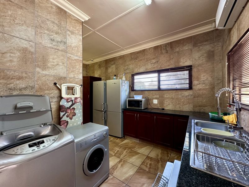 Exceptional Multi-Residence Estate in Prestigious Meer En See - Photo 8