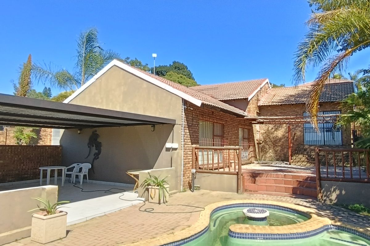 Great family home with a great entertainment area! - Photo 3