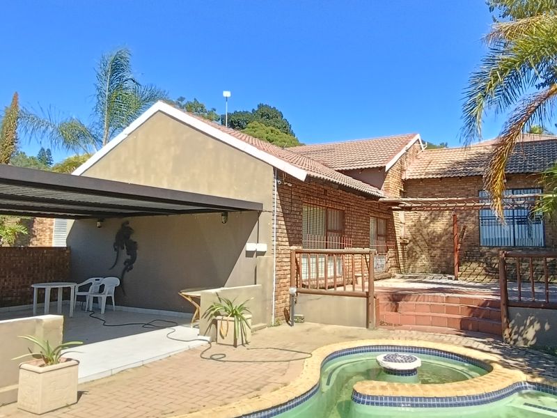 Great family home with a great entertainment area! - Photo 3