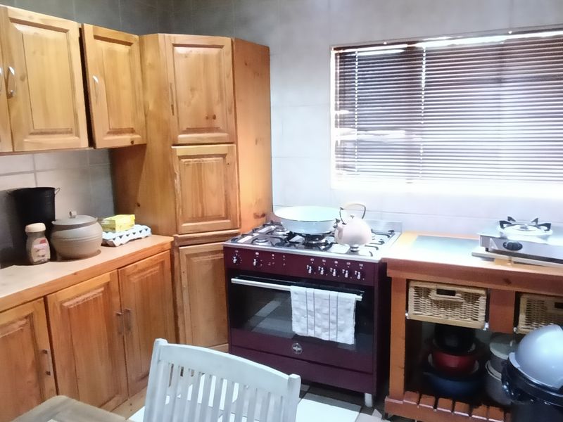 Great family home with a great entertainment area! - Photo 4