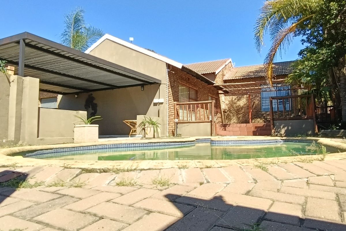 Great family home with a great entertainment area! - Photo 2