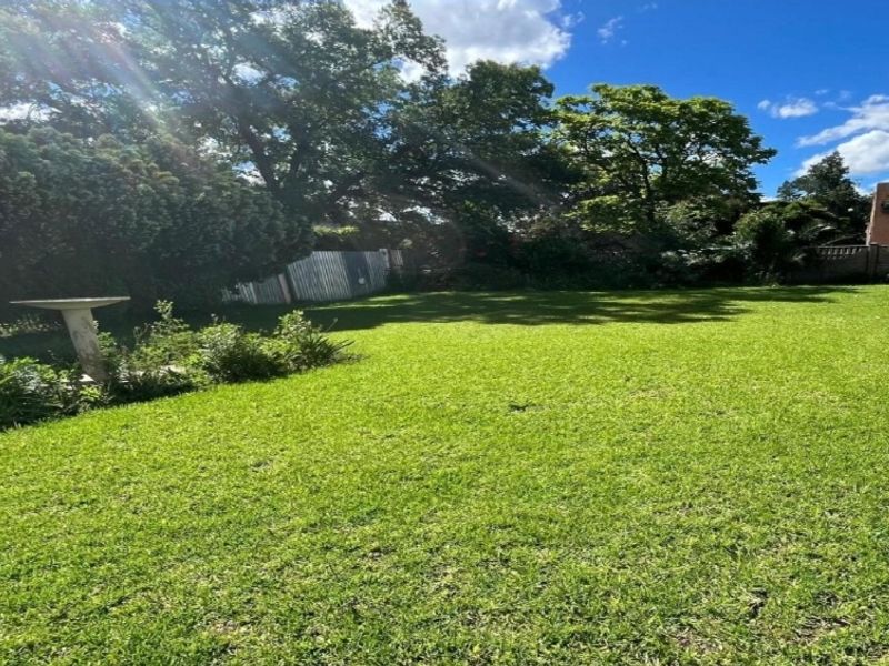 An Exceptional Family Haven in Noordhoek – Where Modern Living Meets Space, Comfort and Endless Poss - Photo 2