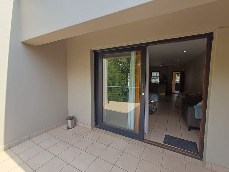 A Lovely 2 Bedroom Unit In The Golf Estate Can Be Yours Today. - Photo 8