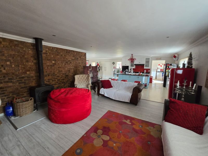 Stylish Luxury Living Awaits - Photo 10