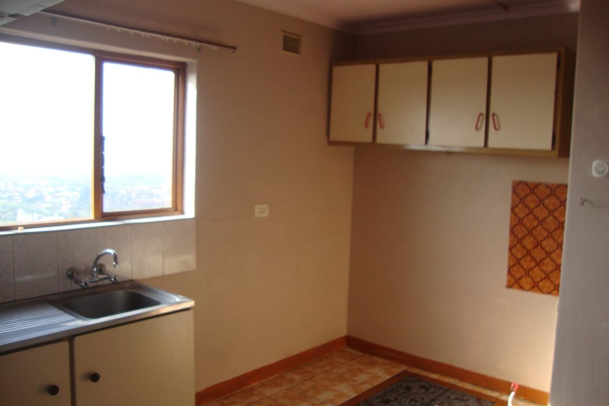 3 Bedroom House - Photo 5