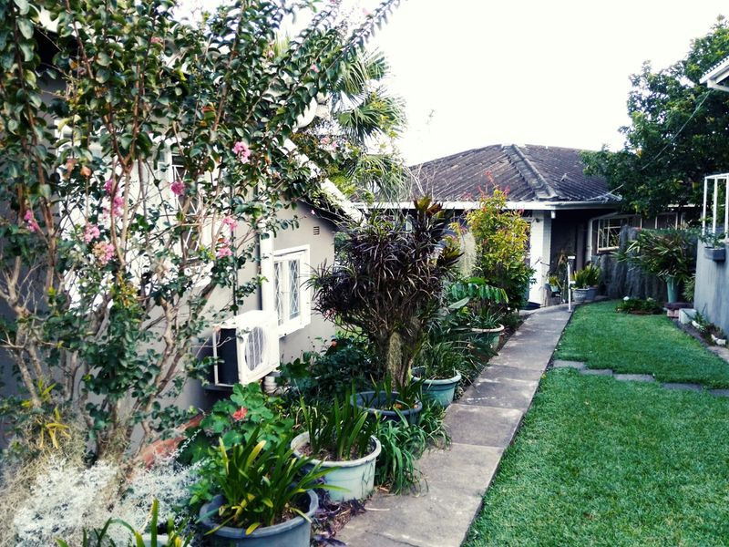 Move In Ready 5 Bedroom Dream Home in Mandeni - Photo 3