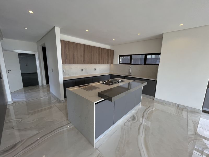 Exceptional Entertainment Homes - Photo 8