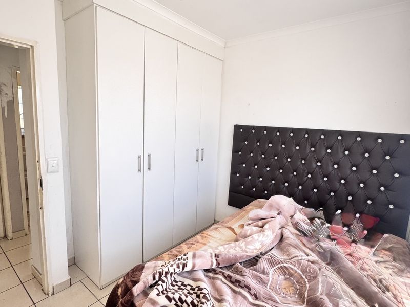 Comfortable 3 Bedroom Family Home in a Convenient Location - Photo 10