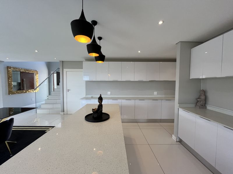 New Build Modern Multi‐Functional Home - Photo 8