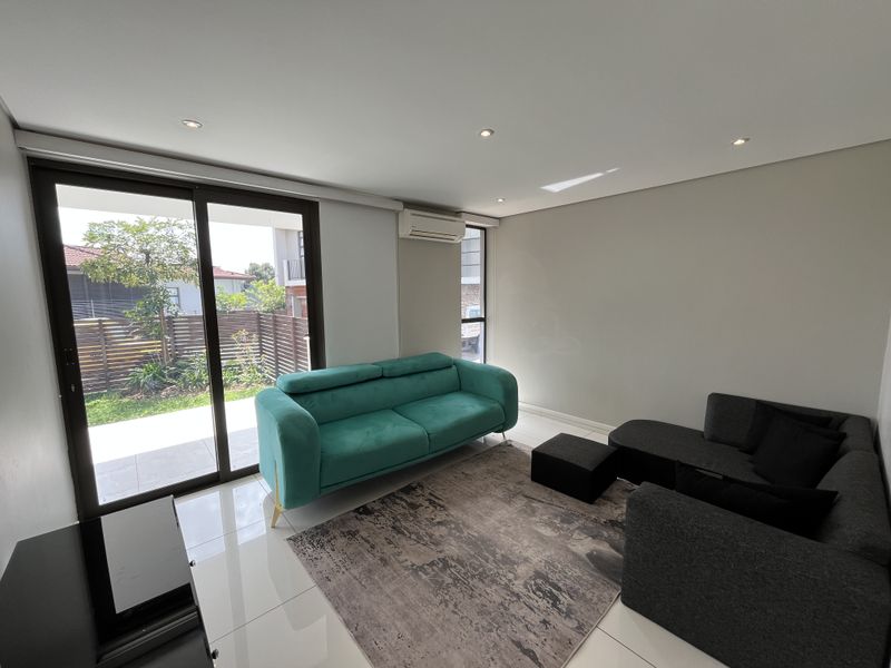 New Build Modern Multi‐Functional Home - Photo 5