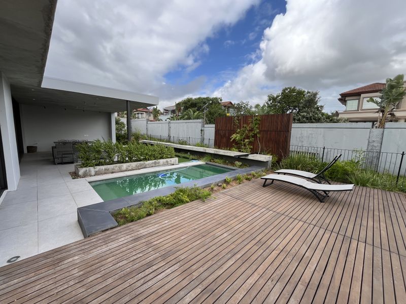 A Home That Redefines Luxury Living and Nature - Photo 9