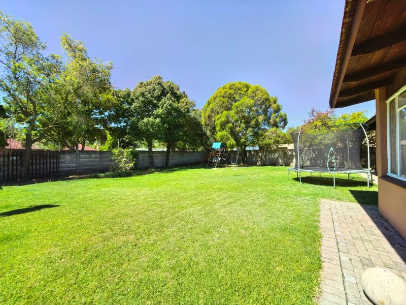 Family house for sale in Sasolburg, walking distance to all amenities - Photo 10