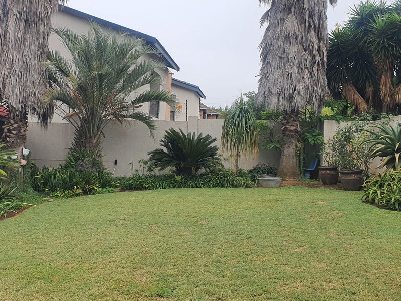 House For Sale In Heidelberg - Photo 2