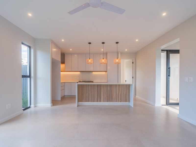 Contemporary Architectural Masterpiece | Elaleni Coastal Estate - Photo 7