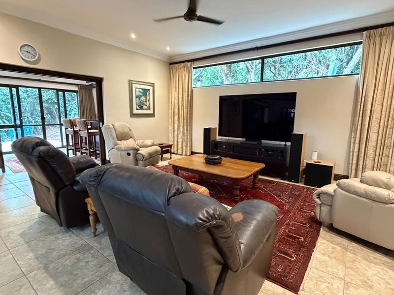 Private Forest Retreat in Zimbali Estate - Photo 10