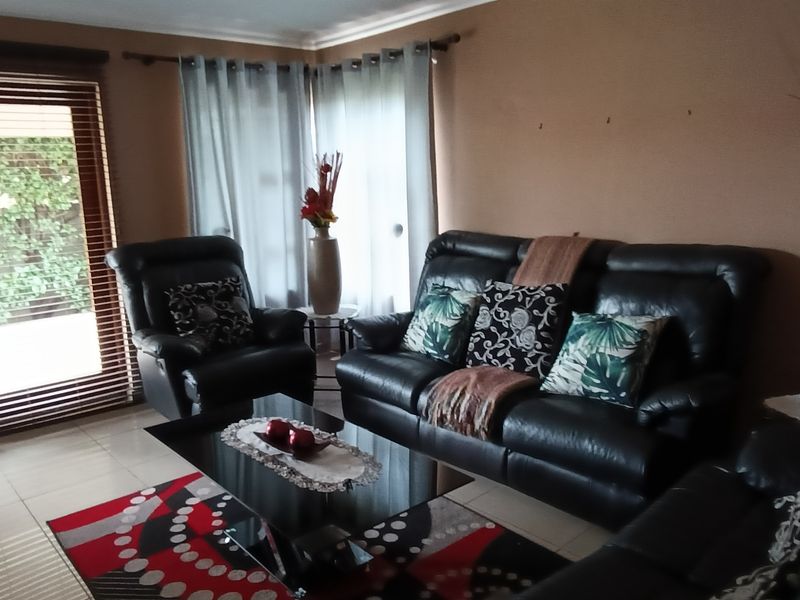 Beautiful for a good price in a great area! - Photo 3