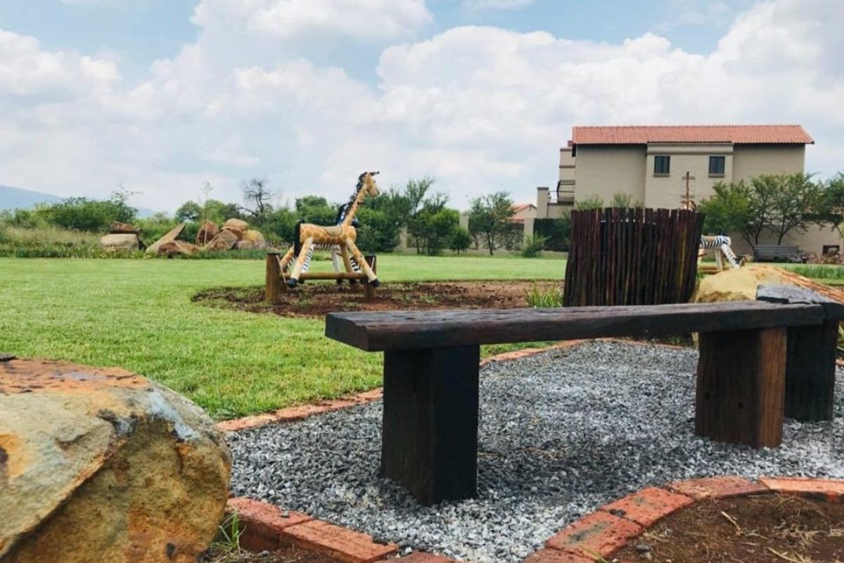 Spacious 1 252 m2 Full Title Stand in La Camargue Private Country Estate - Photo 2