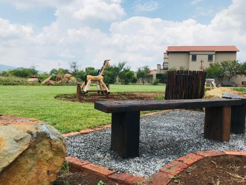 Spacious 1 252 m2 Full Title Stand in La Camargue Private Country Estate - Photo 2