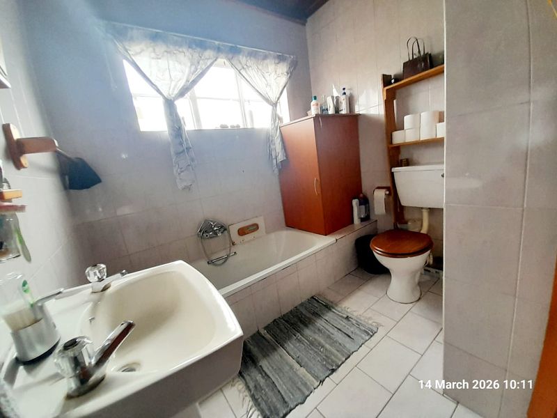 2 HOUSES with Cattle Kraal, Chicken Coops - Photo 10