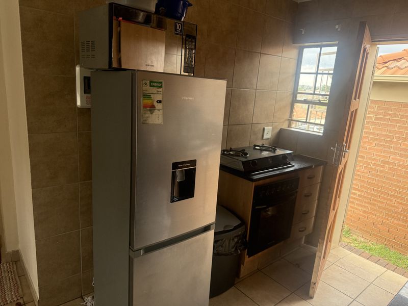 3 bedroom house for sale in Thatch Hill - Photo 3