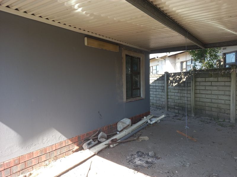 House For Sale In Esikhawini - Photo 5