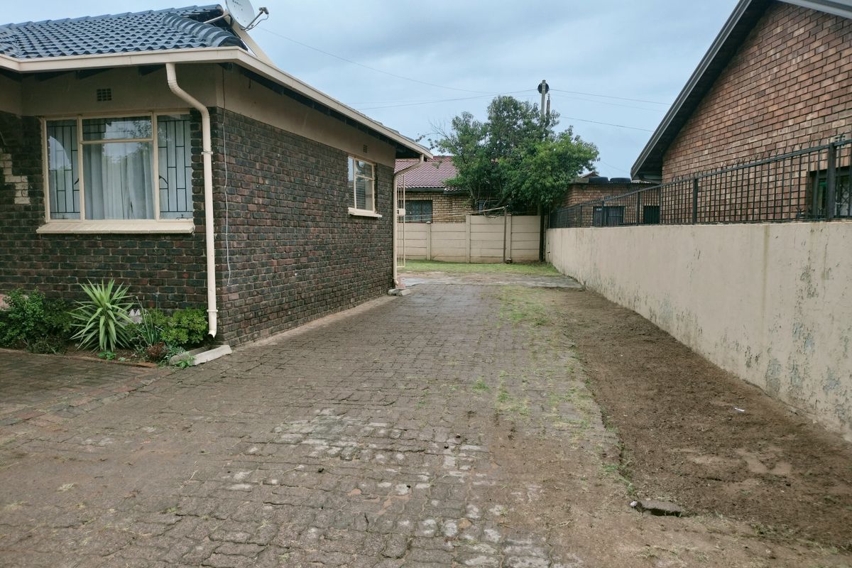 A beautiful cosy home - Photo 4