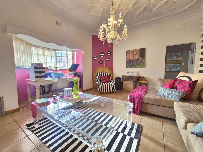 Stunning Entertainer's Dream In The Heart Of Dalview! - Photo 5