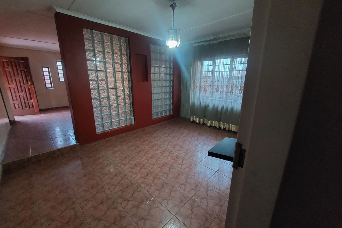 House Pending Sale In Heidelberg - Photo 3