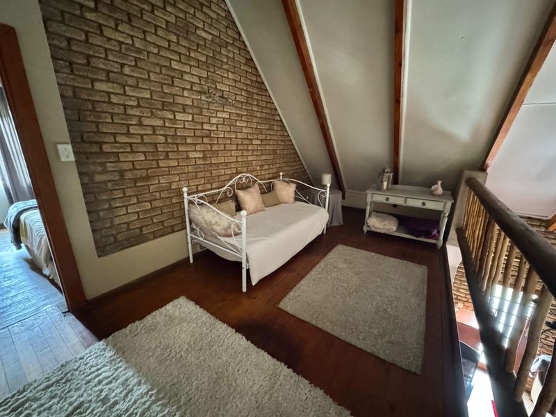 5 Bedroom French Château-Inspired Family Home For Sale in Ben Fleur. - Photo 10