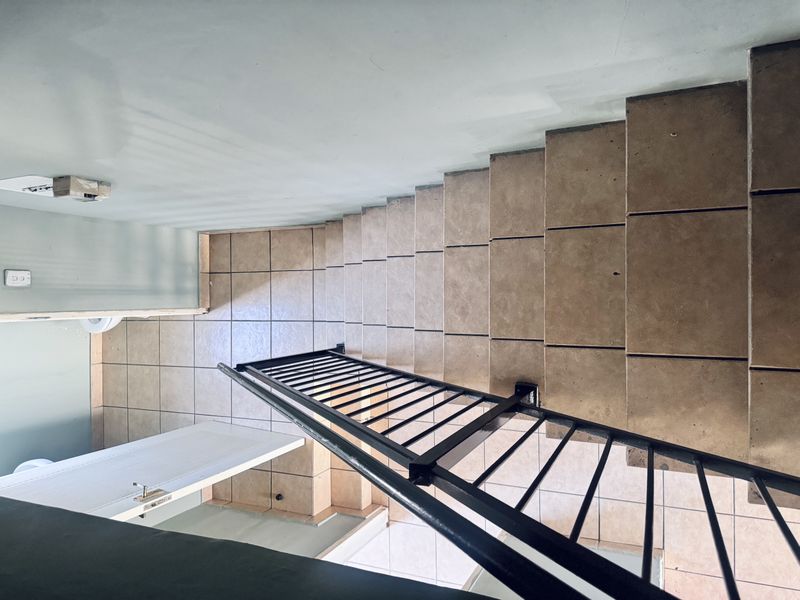 Comfortable 3-Bedroom Duplex in a Secure Tasbet Park Estate - Photo 7