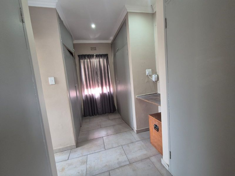 !DREAM PROPERTY ALERT! - Photo 6