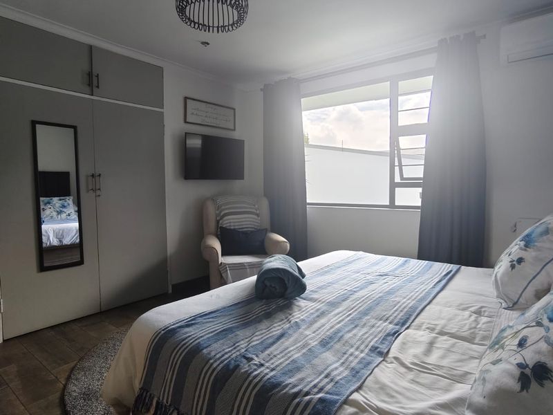 Very Modern Family Home – Unbelievable Bargain! - Photo 8