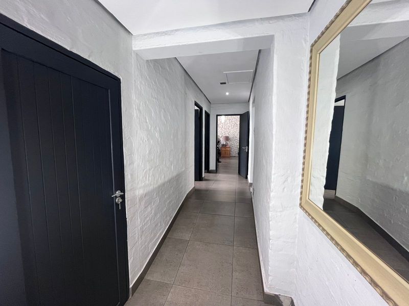 Luxury Country Living with Dual Flatlets-Blue Saddle Ranches. - Photo 3