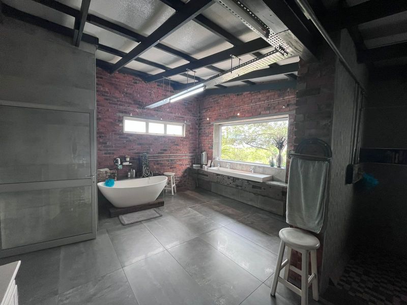 Luxury Country Living with Dual Flatlets-Blue Saddle Ranches. - Photo 5