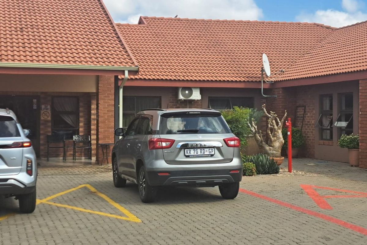 Secure Zambezi Retirement Simplex Living - Photo 2