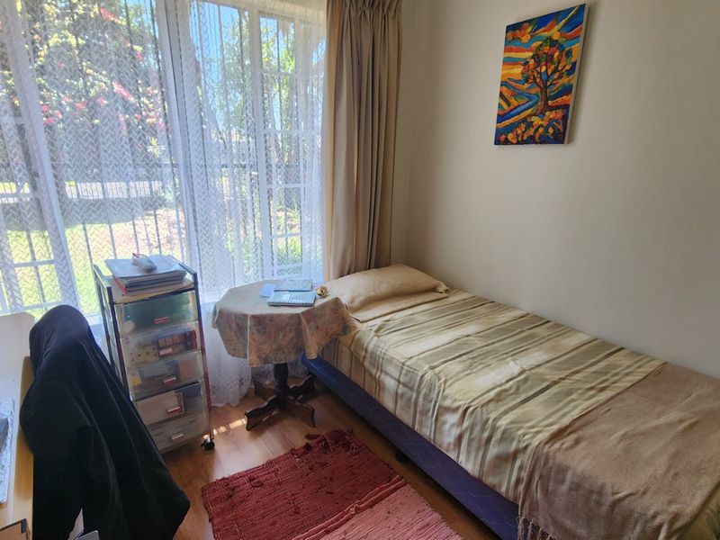 Neat Doornpoort Family Home Opportunity - Photo 9