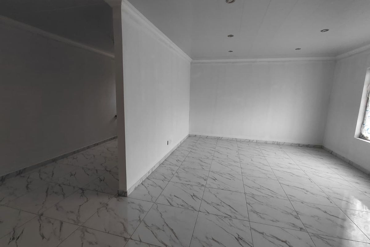 NEWLY BUILT 3-BEDROOMED HOME IN PARADISE BEACH - Photo 5