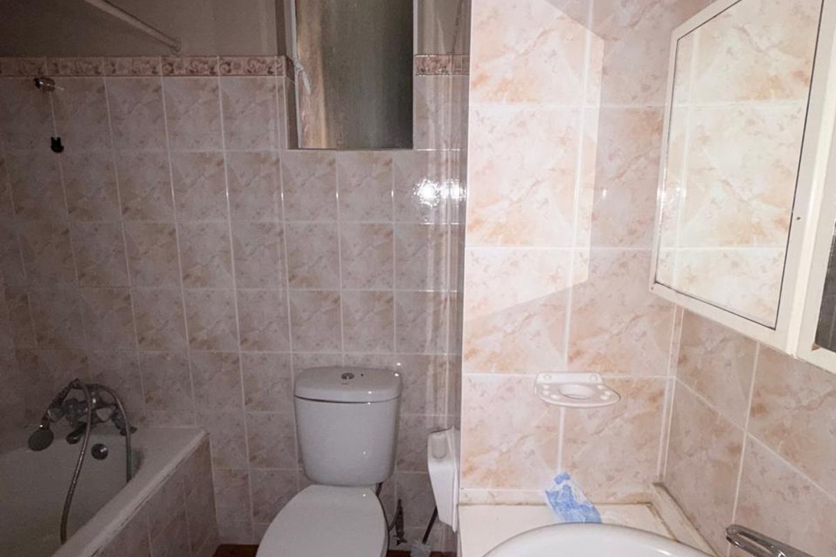 Move-In Ready Apartment In A fully Secured Complex - Photo 5