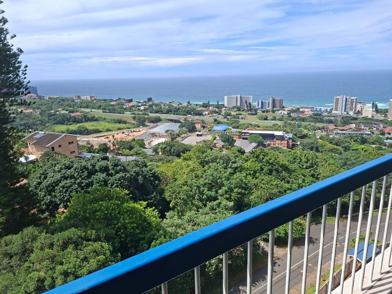 Move-In Ready Apartment In A fully Secured Complex - Photo 9