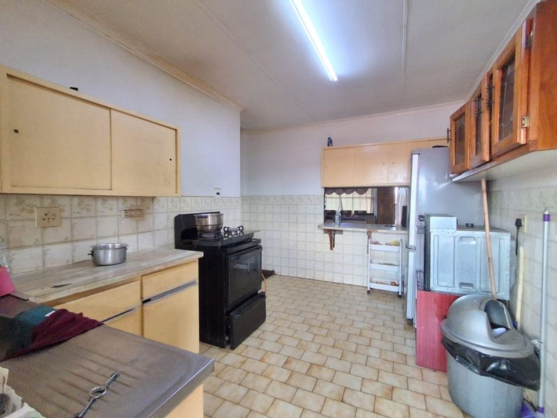 Looking for comfort, convenience, and your own private space? - Photo 5