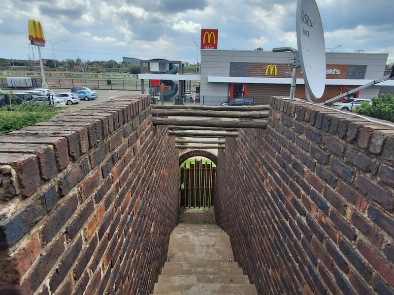 Looking for comfort, convenience, and your own private space? - Photo 4