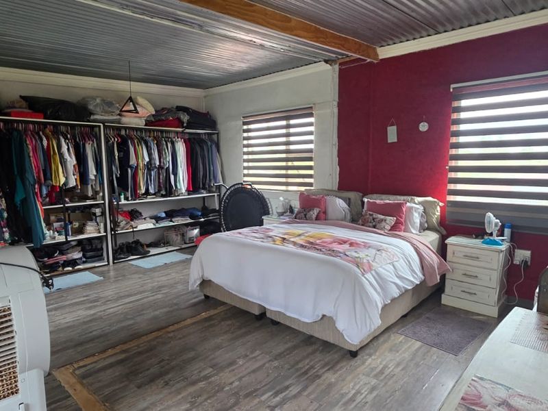 Completely Off From The Grid Witn Power & Water....  Majestic Plot For Extended Family Or For Invest - Photo 2