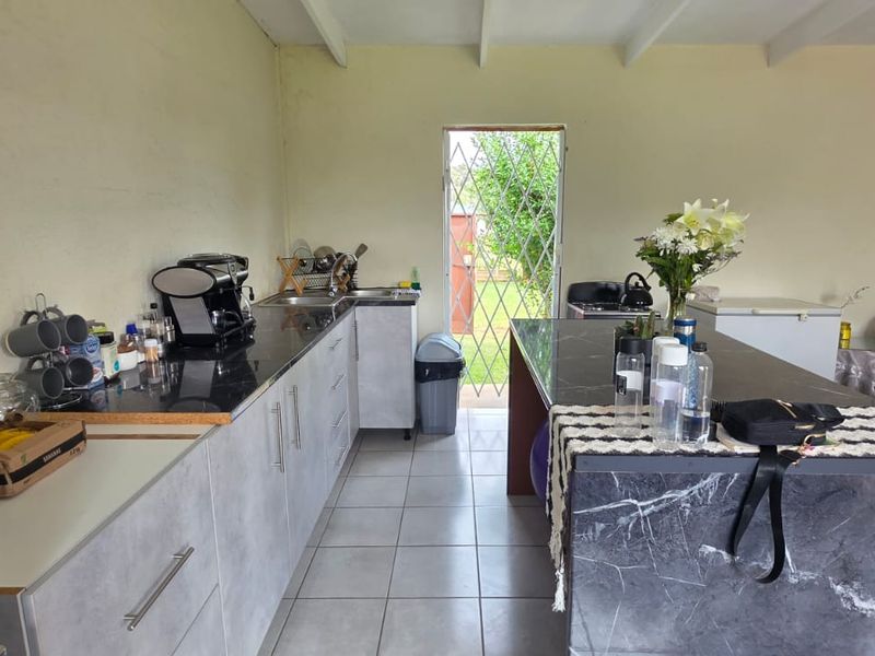 Completely Off From The Grid Witn Power & Water....  Majestic Plot For Extended Family Or For Invest - Photo 7