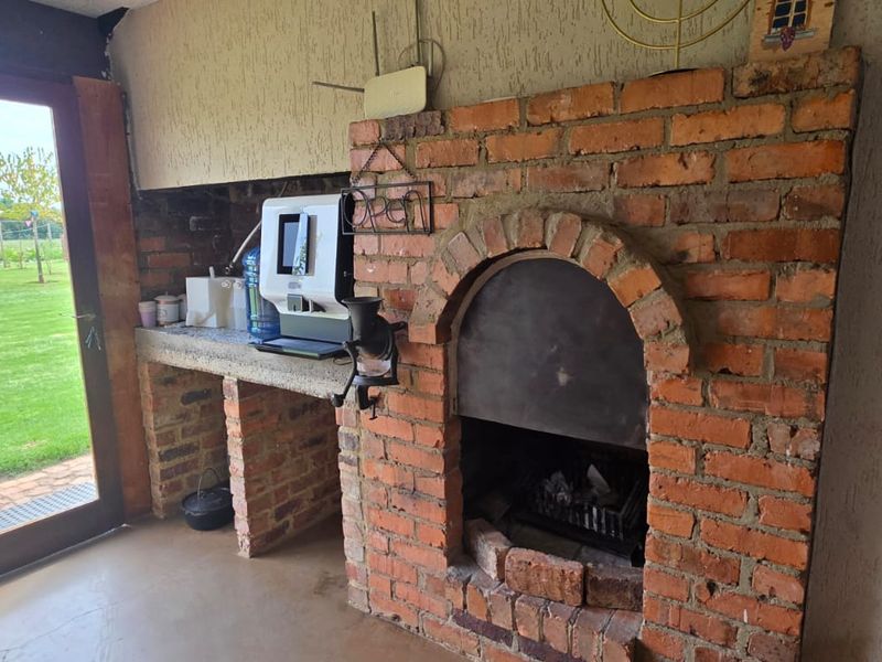 Completely Off From The Grid Witn Power & Water....  Majestic Plot For Extended Family Or For Invest - Photo 6